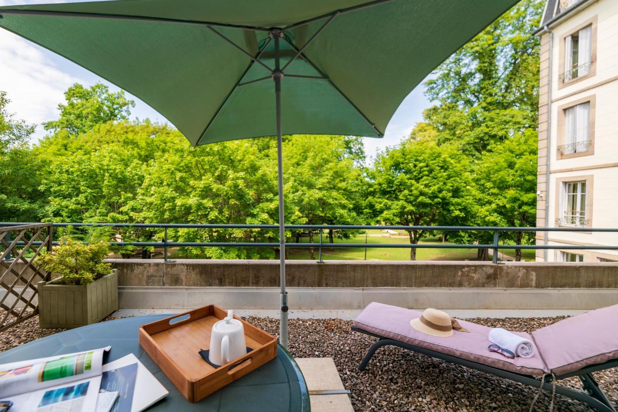 Hotel Cerise - Les Sources Luxeuil-Les-Bains Eksteriør billede